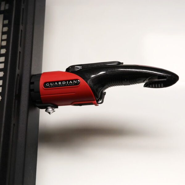 Multi Function Flashlight (with charger, glass break, seat belt cutter etc.) - Image 9